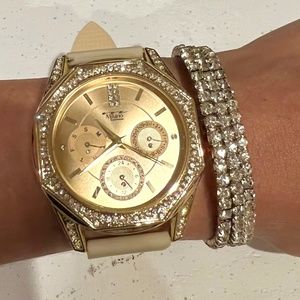 🔥🔥SALE 🔥🔥Milano Expressions Gold Womens Watch